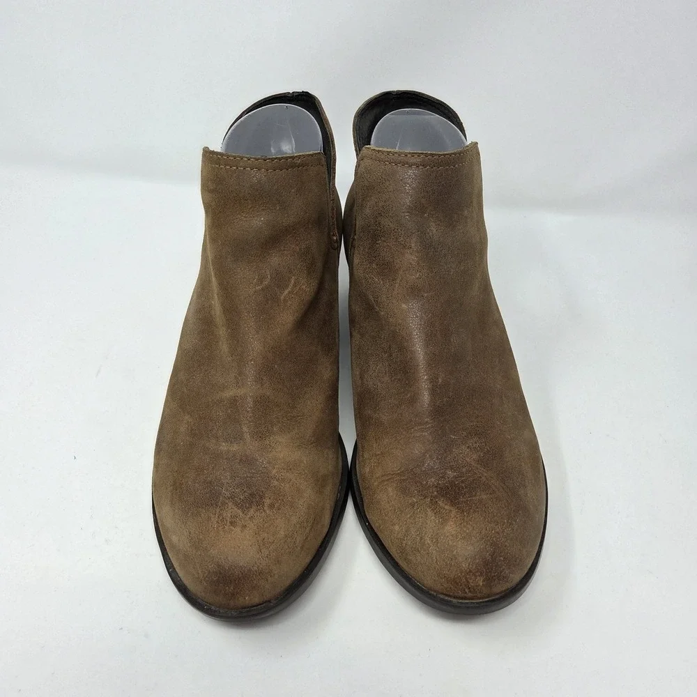 Sorel Lolla Brown Distressed Leather Cut Out Low Heel Ankle Boots Womens Size 8